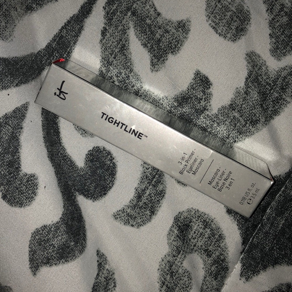 NEW It Cosmetics Tight Line Mascara